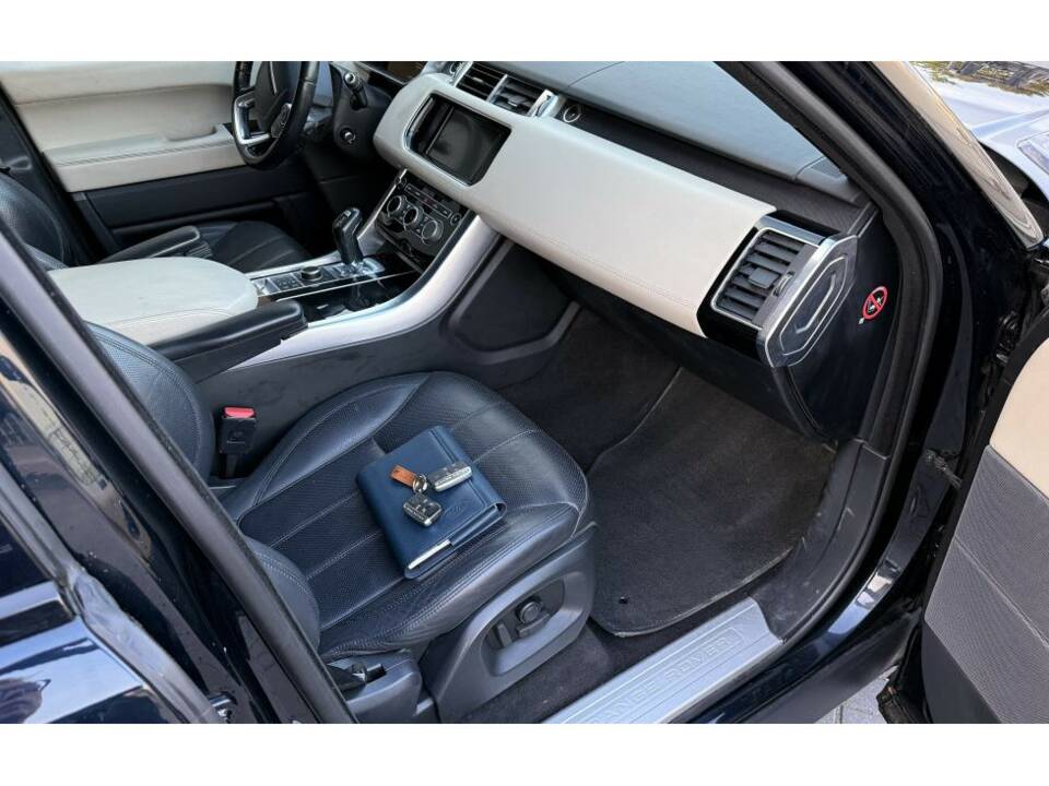 Image 12/18 de Land Rover Range Rover Sport V6 (2016)