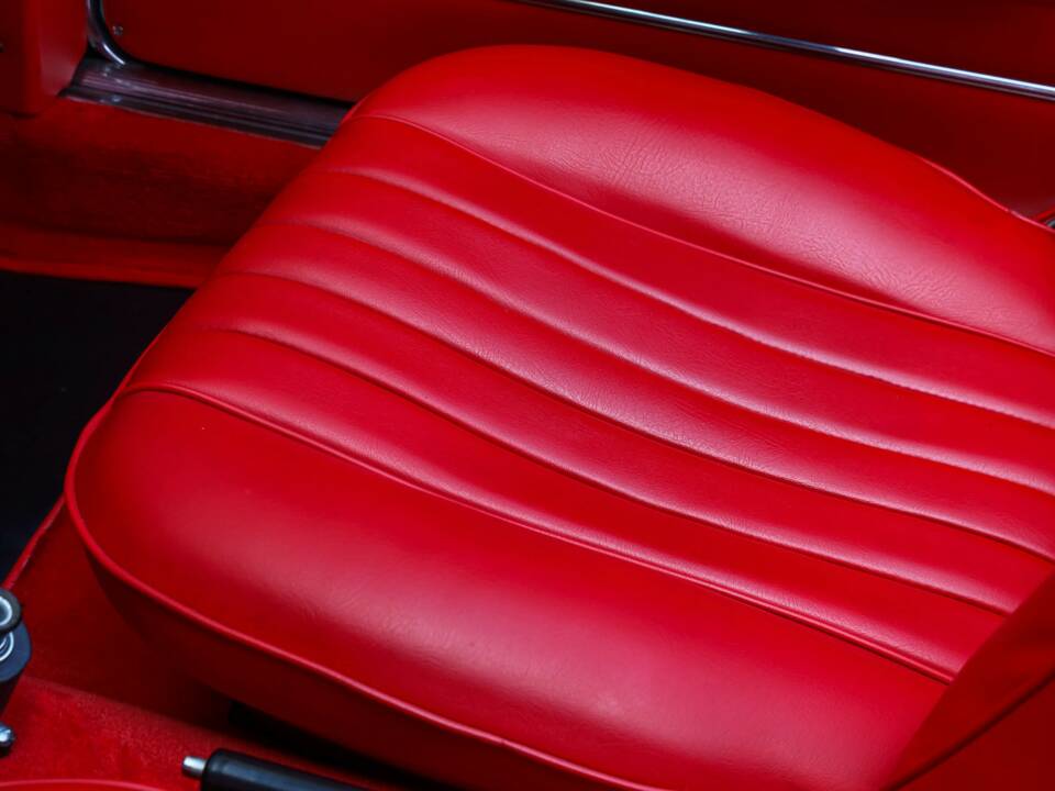Obraz 36/50 pojazdu Alfa Romeo Giulia 1600 GTC (1966)