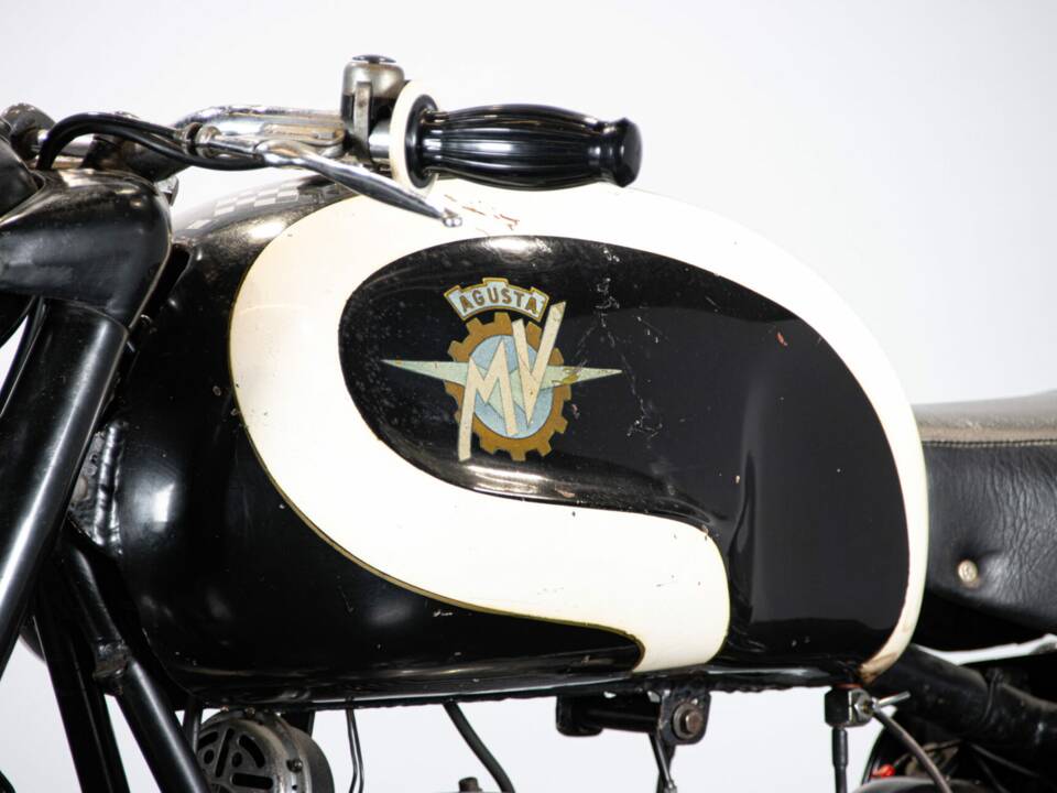 Image 42/50 of MV Agusta DUMMY (1958)