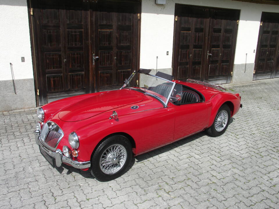 Image 28/31 of MG MGA 1600 (1959)