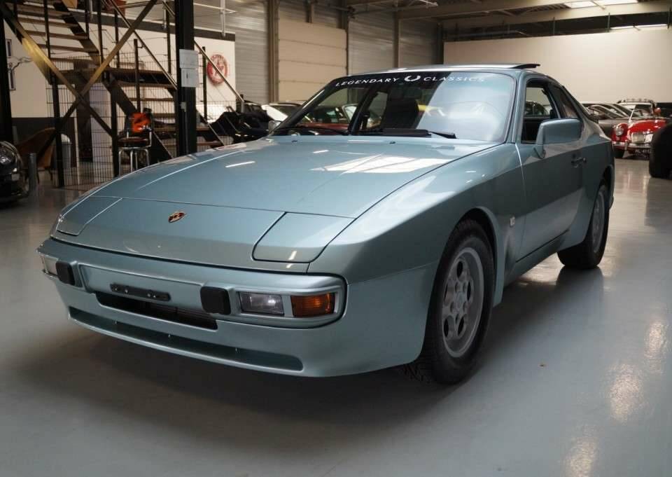 Image 43/50 de Porsche 944 Turbo (1986)