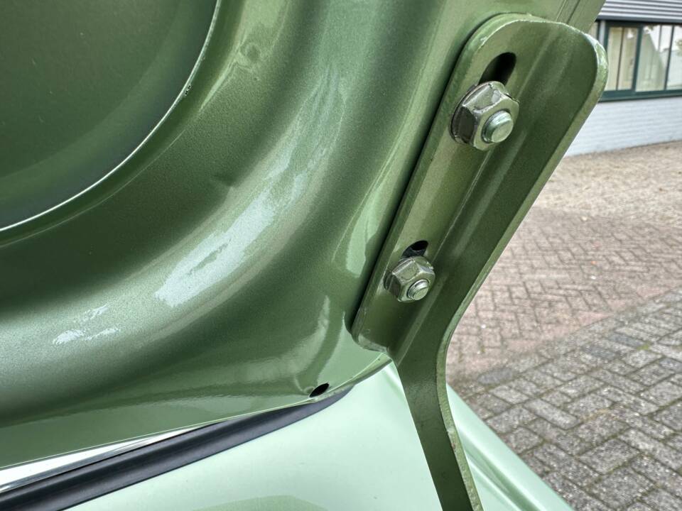 Image 58/80 of Peugeot 504 TI (1976)