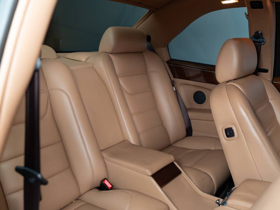 Image 37/43 of Bentley Continental T (1997)