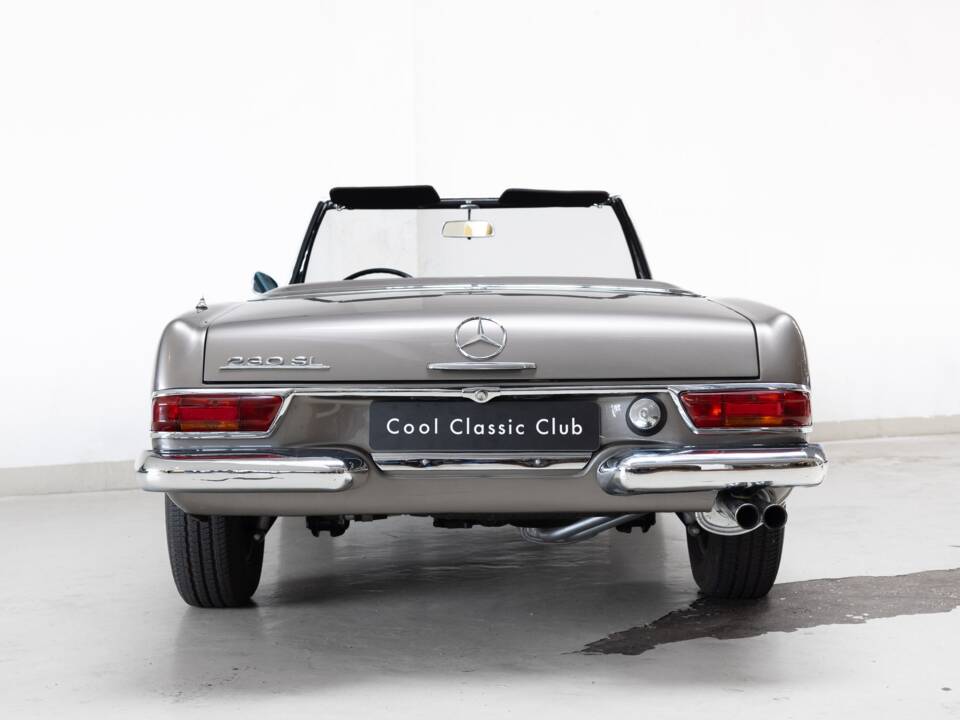 Image 8/35 de Mercedes-Benz 230 SL (1966)