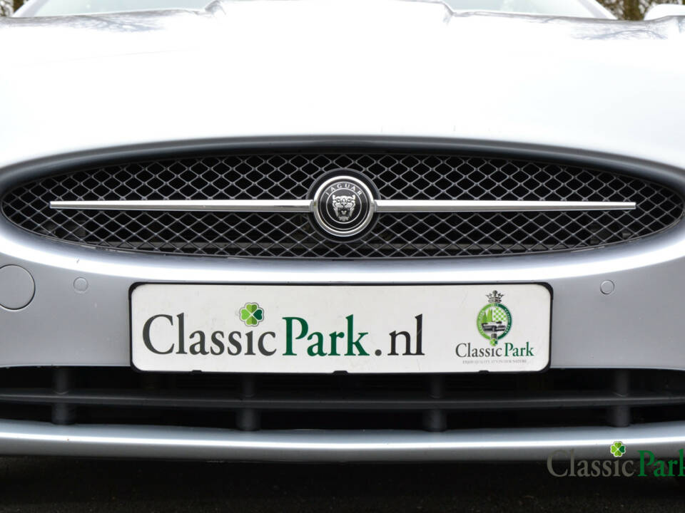 Image 47/50 de Jaguar XK 4.2 (2006)