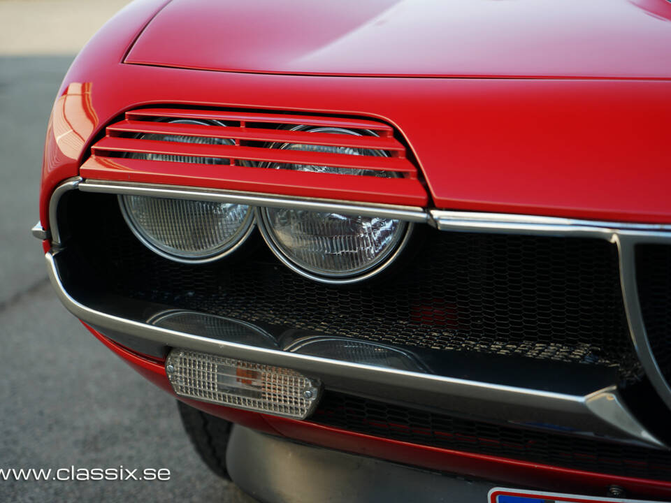 Image 12/29 de Alfa Romeo Montreal (1976)