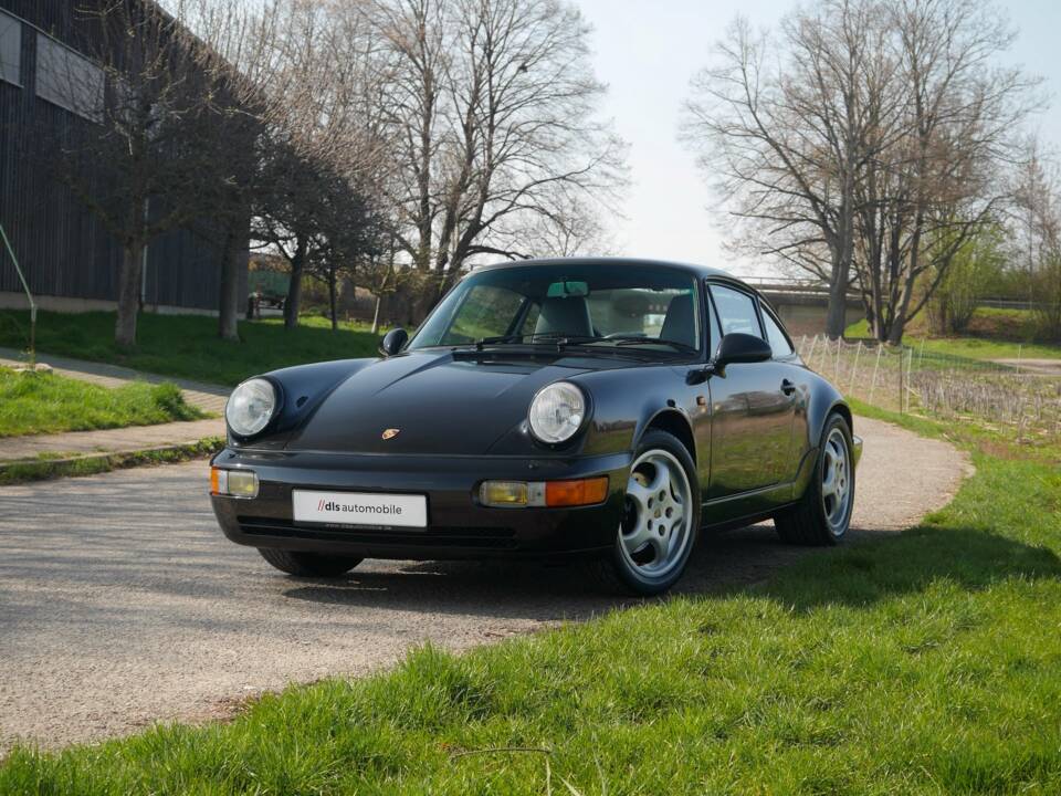 Immagine 1/31 di Porsche 911 Carrera 2 (1992)