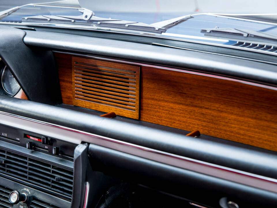 Image 33/50 of BMW 3.0 CS (1972)