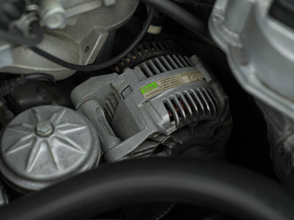 Image 44/50 of BMW 318 (1994)