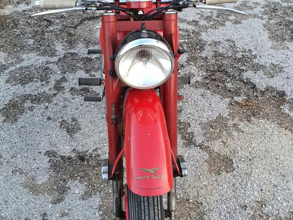 Image 11/12 of Moto Guzzi DUMMY (1952)