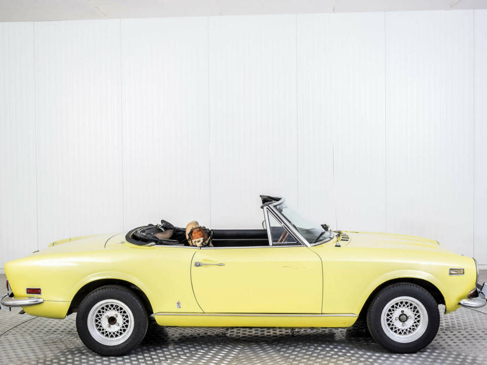 Image 4/50 of FIAT 124 Spider CS1 (1973)