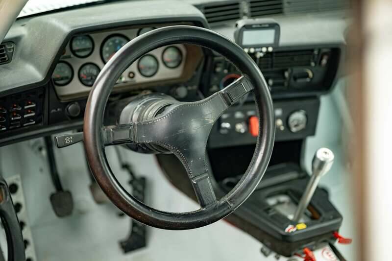 Immagine 29/42 di BMW 635 CSi Group A (1983)