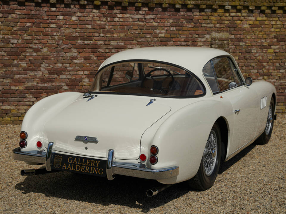 Image 37/50 of Talbot-Lago 2500 Coupé T14 LS (1962)