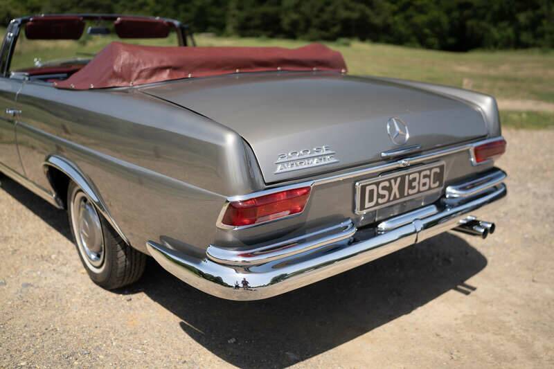 Afbeelding 15/36 van Mercedes-Benz 300 SE (1965)
