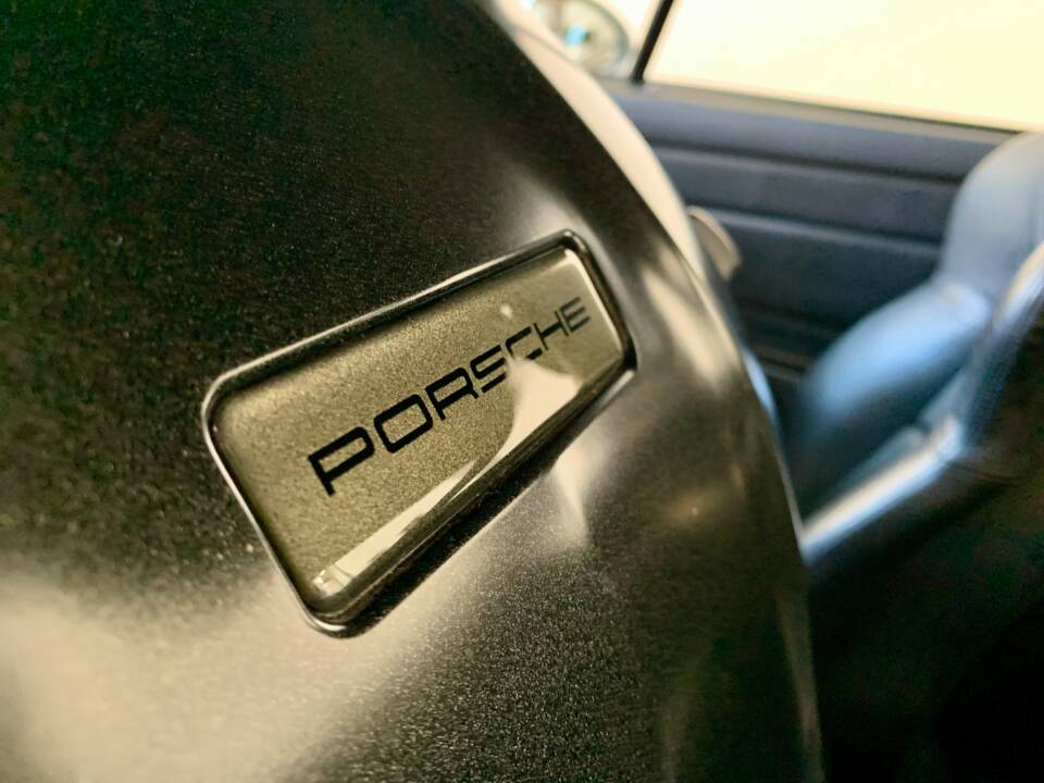 Bild 21/42 von Porsche 911 Carrera (1994)