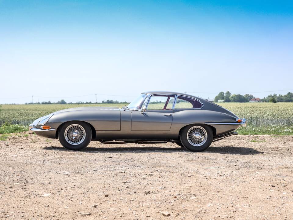 Bild 17/44 von Jaguar E-Type 4.2 (1964)
