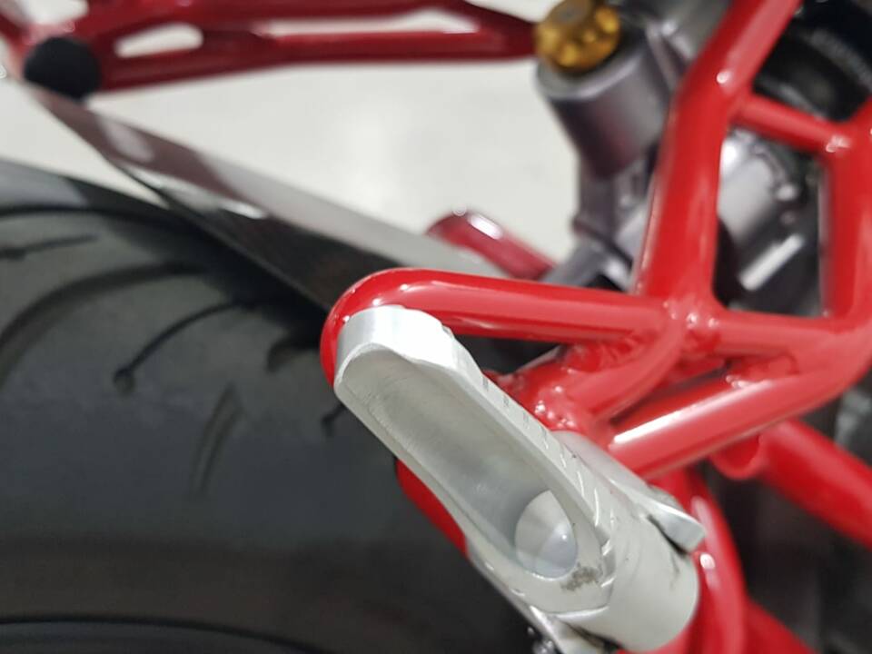 Bild 20/57 von Bimota DB6 Delirio (2009)