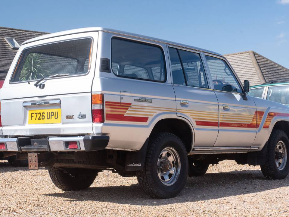Image 3/46 of Toyota Land Cruiser HJ61 GX (1988)