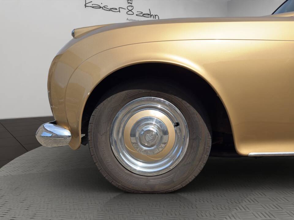 Image 25/26 of Rolls-Royce Silver Cloud II (1961)