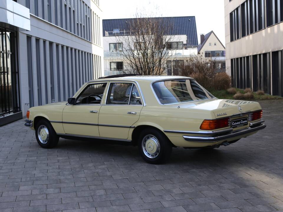 Bild 8/76 von Mercedes-Benz 280 SE (1977)
