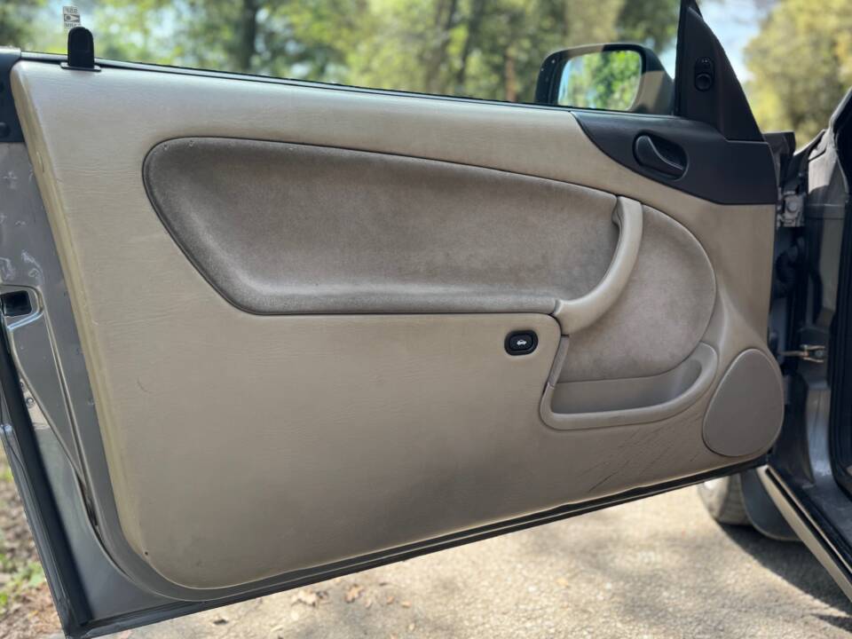 Image 17/23 of Saab 9-3 2.0 Turbo (2001)