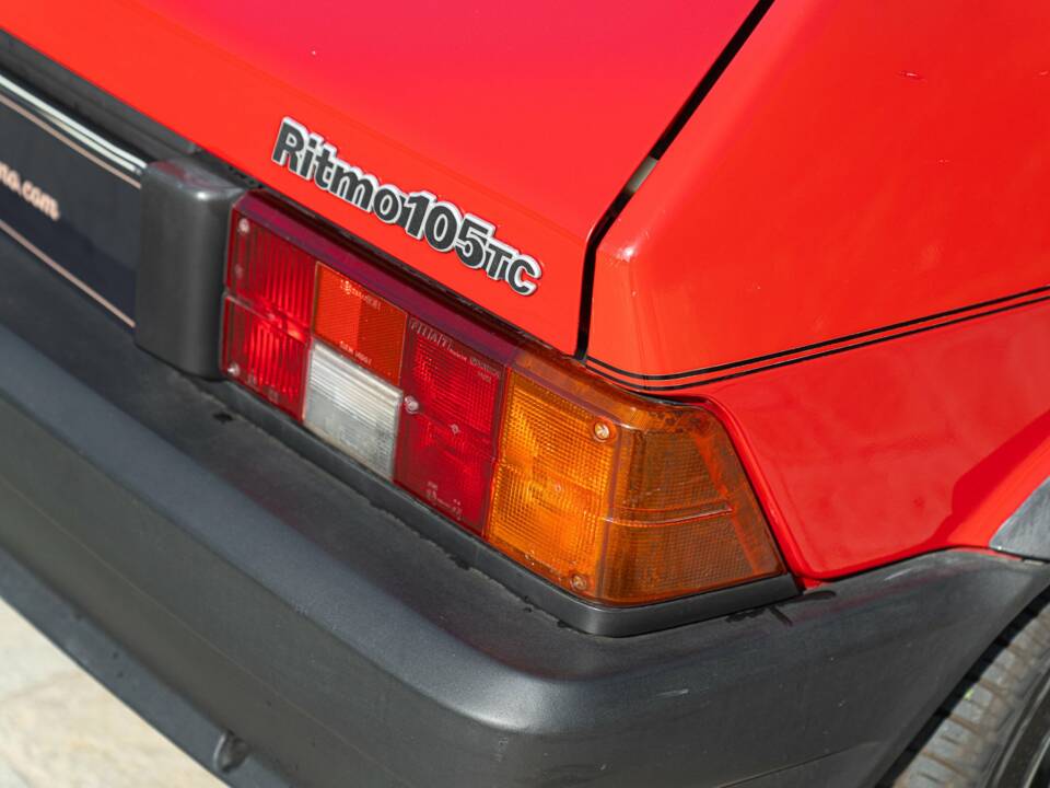 Image 14/50 of FIAT Ritmo 105 TC (1990)