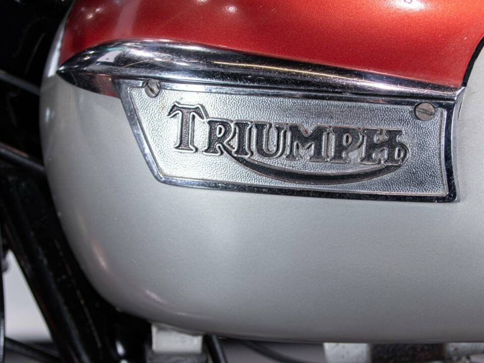 Imagen 8/50 de Triumph DUMMY (1969)