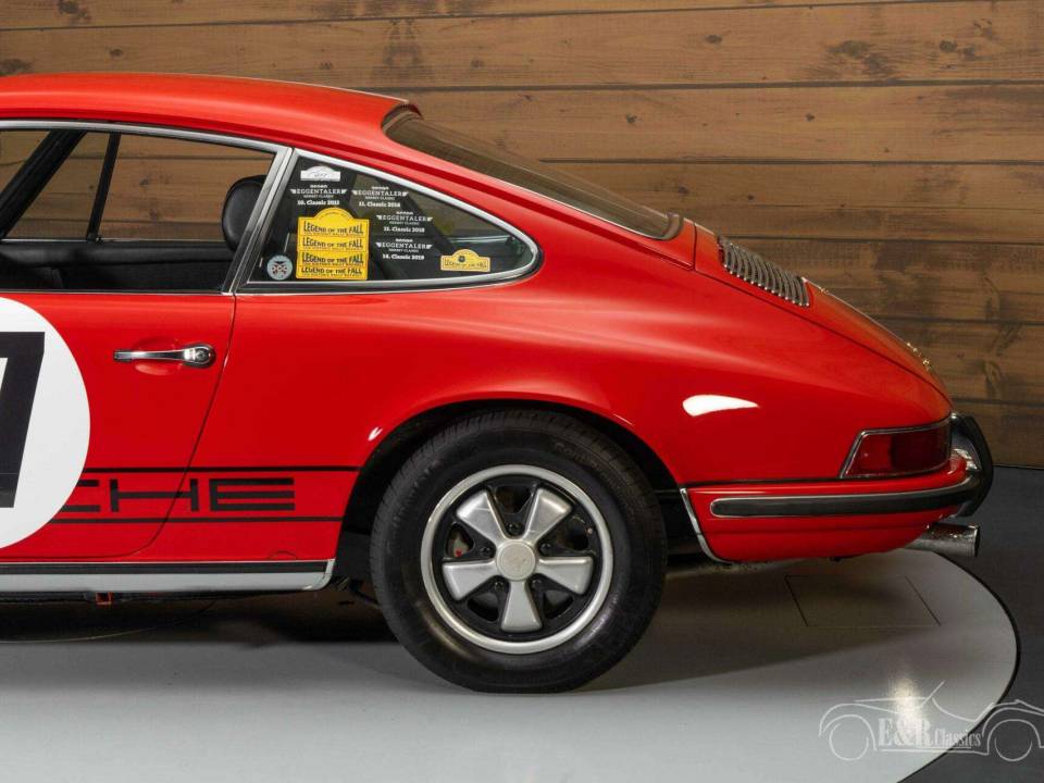 Image 14/19 of Porsche 911 2.2 T (1971)