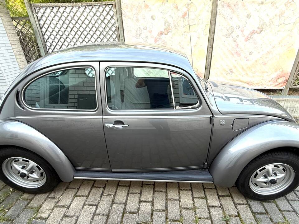 Immagine 4/15 di Volkswagen Maggiolino &quot;50th Anniversary&quot; (1986)