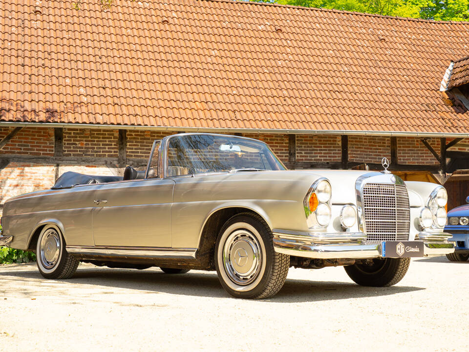 Bild 5/56 von Mercedes-Benz 280 SE (1968)