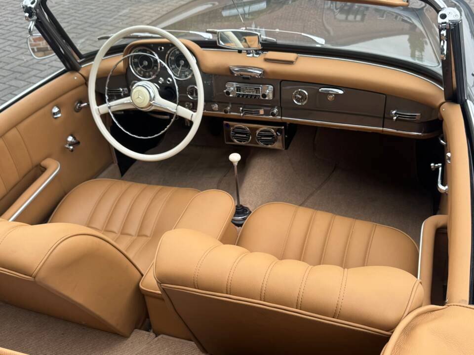Image 5/24 de Mercedes-Benz 190 SL (1961)