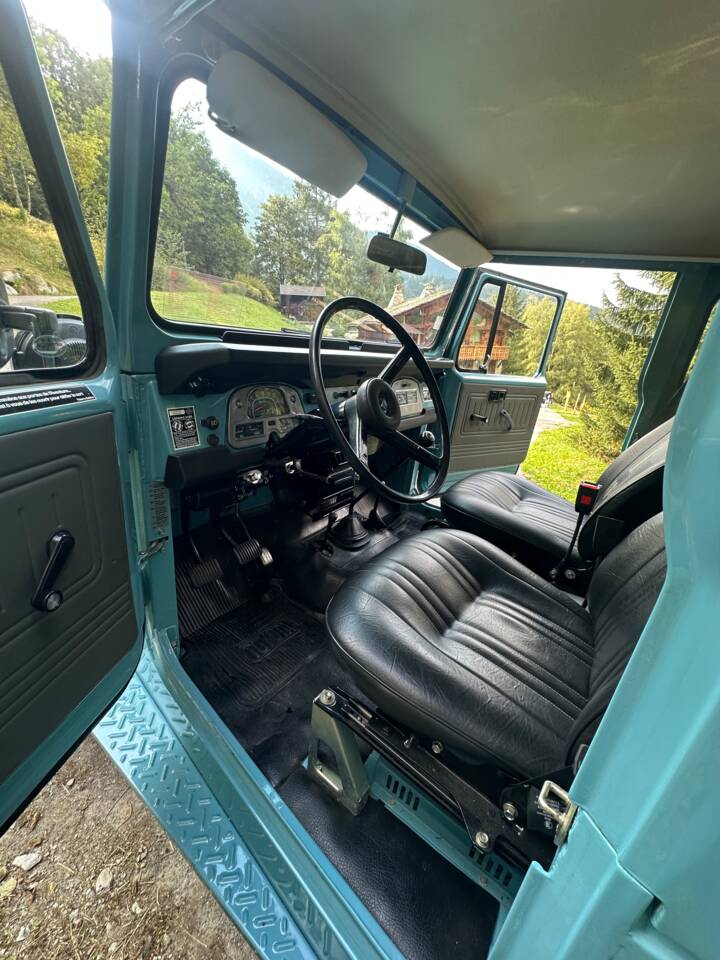 Image 7/20 of Toyota Land Cruiser BJ 40 (1978)