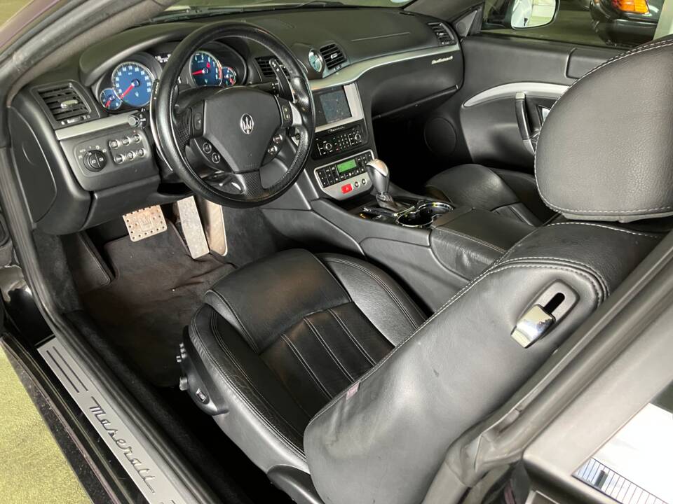 Bild 6/8 von Maserati GranTurismo S (2009)