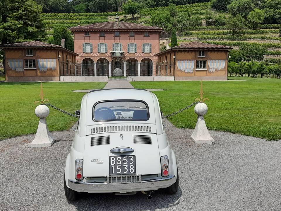 Immagine 2/15 di FIAT 500 R (1975)