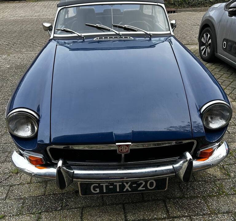 Bild 3/8 von MG MGB (1974)