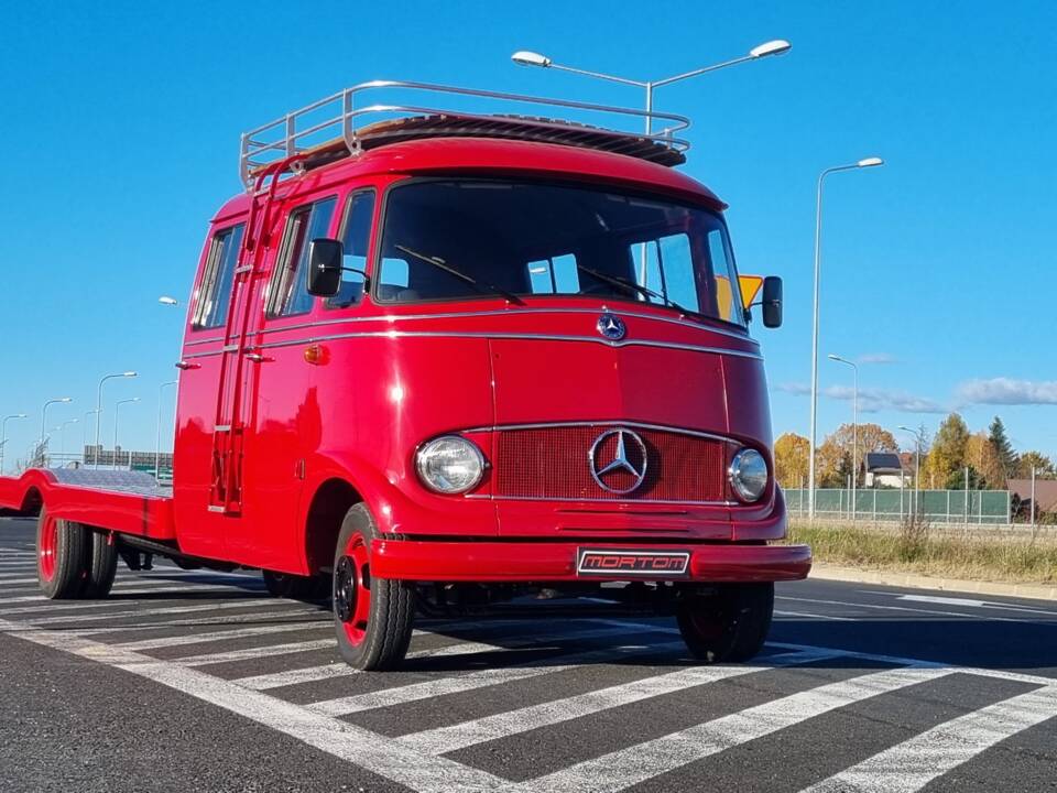 Afbeelding 4/55 van Mercedes-Benz L 319 D (1967)