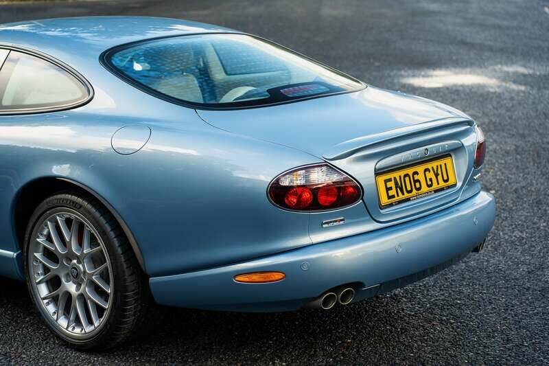 Afbeelding 10/50 van Jaguar XKR (2006)