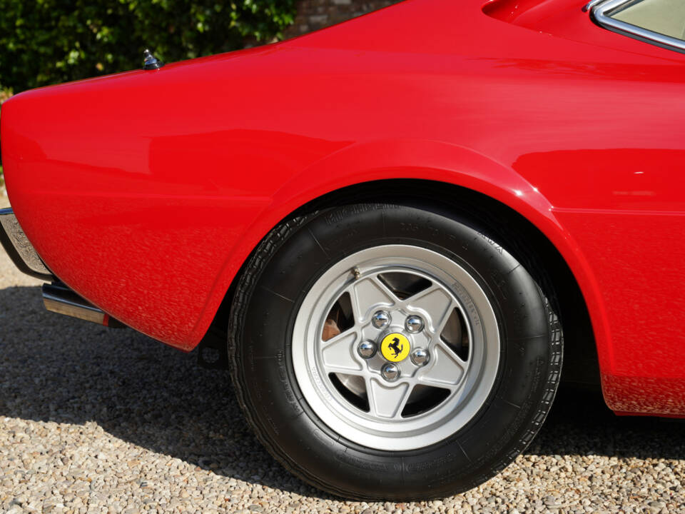 Image 46/50 of Ferrari Dino 308 GT4 (1976)