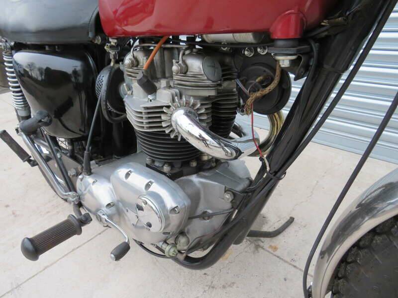 Immagine 17/41 di Triumph TR 6 C Trophy (1969)
