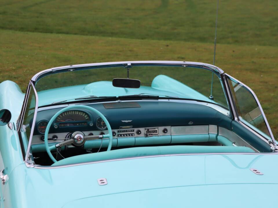 Bild 11/50 von Ford Thunderbird (1955)