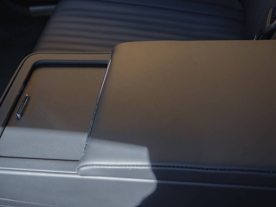 Imagen 34/68 de Bentley Flying Spur V8 S (2017)