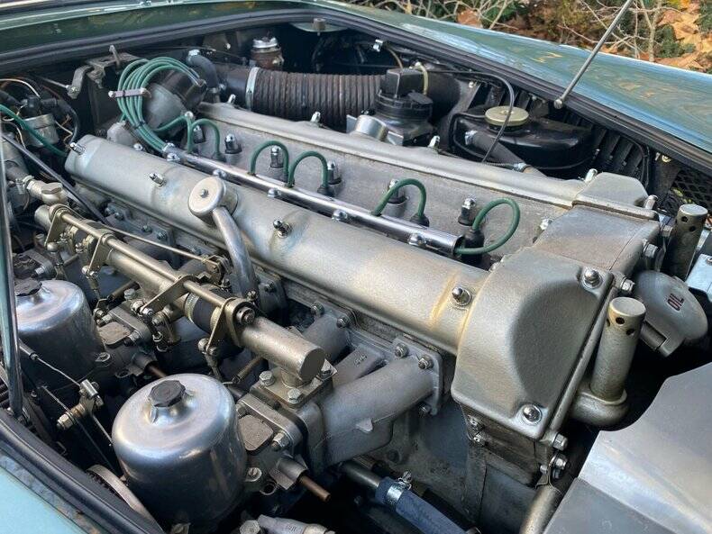 Immagine 17/50 di Aston Martin DB 4 (1963)