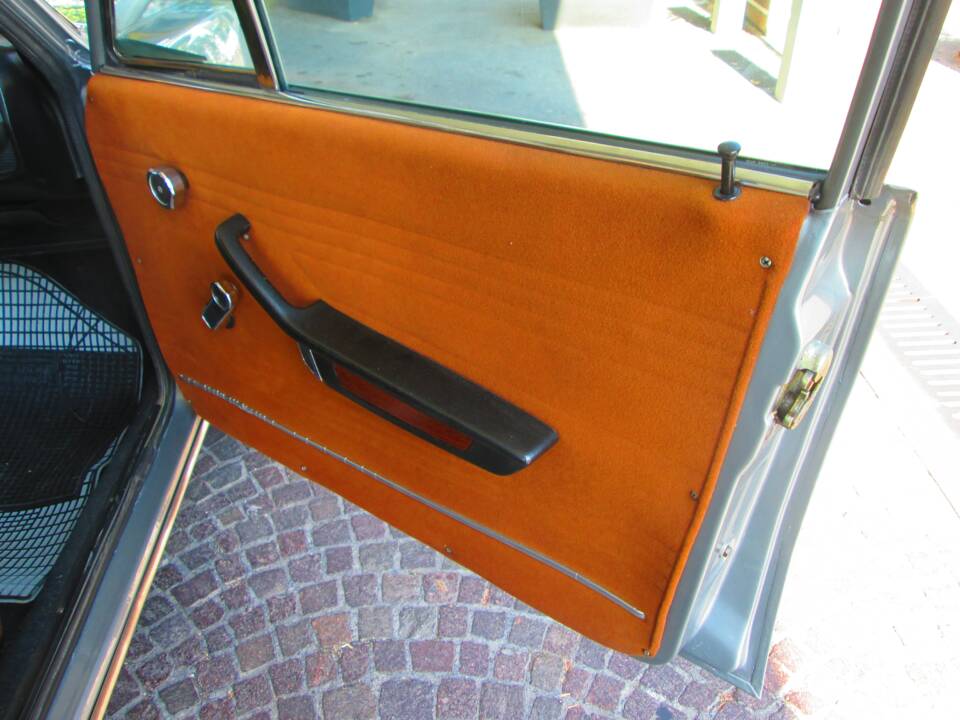 Immagine 29/81 di Alfa Romeo Alfetta 1.8 (1976)