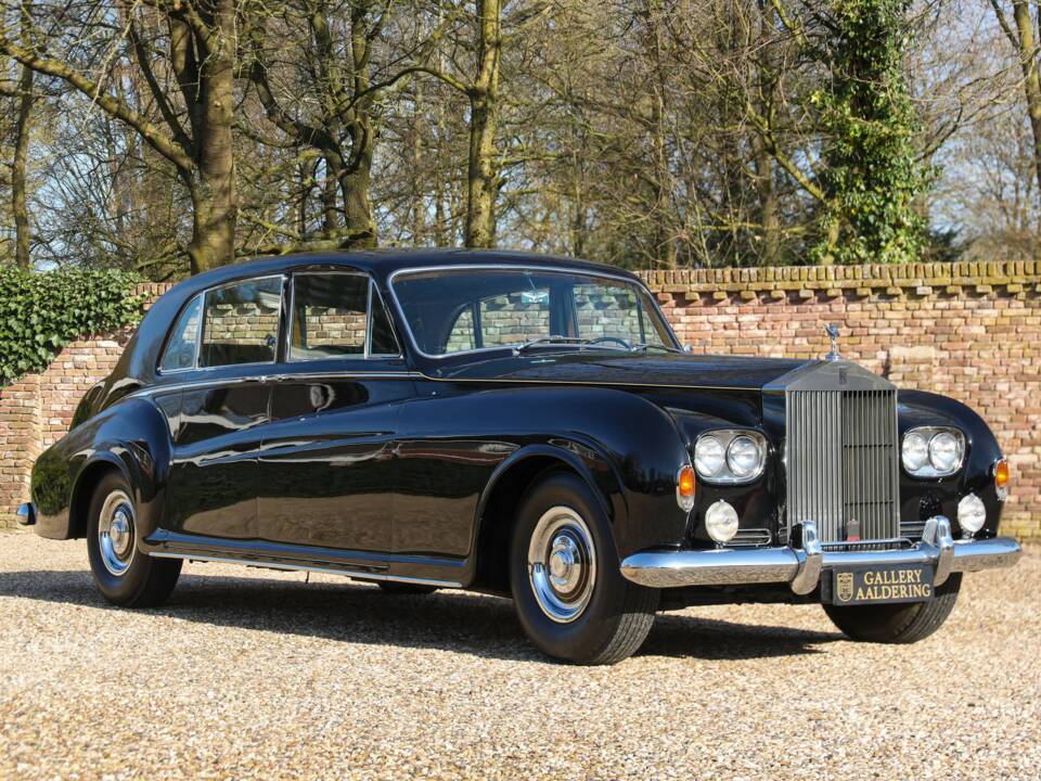 Image 33/50 de Rolls-Royce Phantom V James Young (1962)