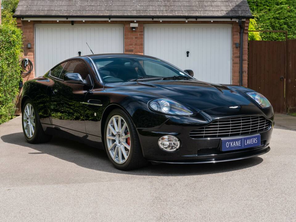 Bild 1/42 von Aston Martin V12 Vanquish S Ultimate Edition (2007)