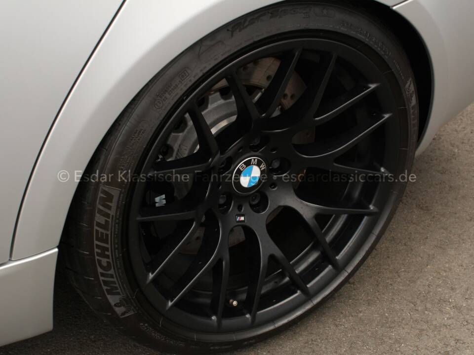 Image 24/41 of BMW M3 (2013)