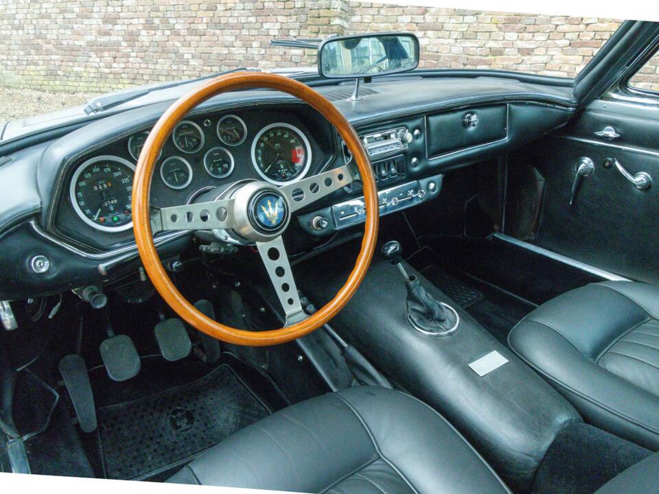 Immagine 39/50 di Maserati Mistral 4000 (1966)