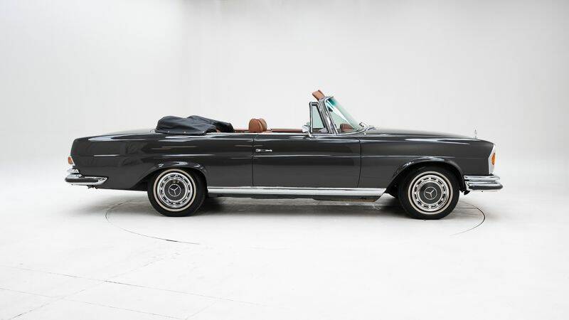 Bild 6/15 von Mercedes-Benz 280 SE 3,5 (1970)