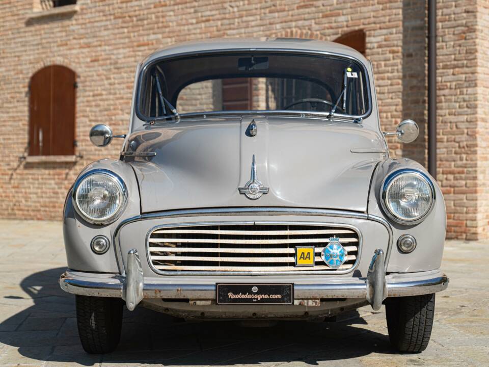 Image 3/50 of Morris Minor 1000 (1958)