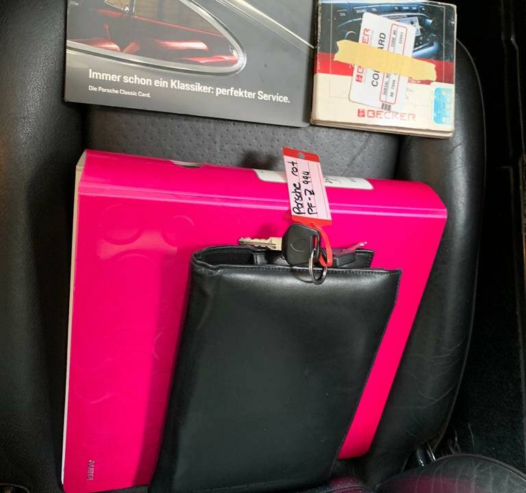 Image 14/18 de Porsche 944 S2 (1990)